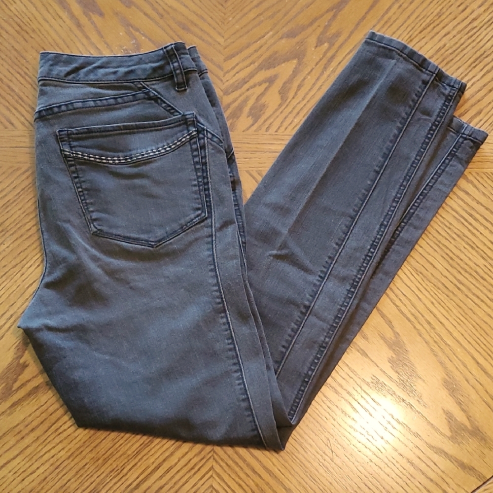 Caché Jeans